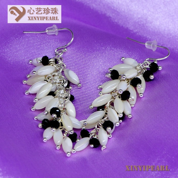 心艺珍珠:贝珠和水晶葡萄耳环SC13013图片三
